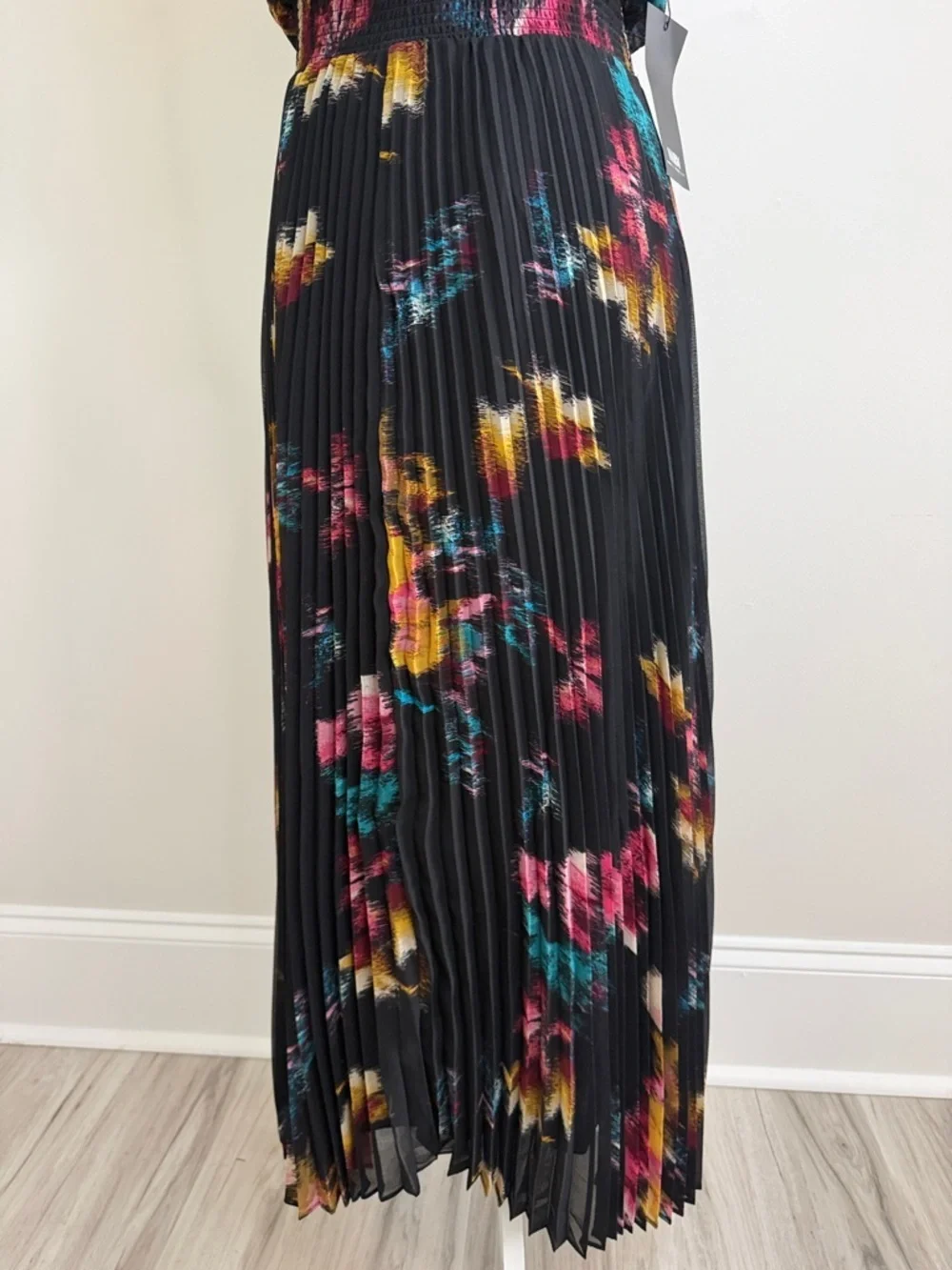 White House Black Market elegant black
